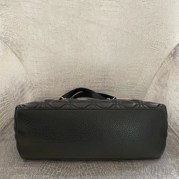 Kate Spade Black Quilted Leather bag - Picture 3 of 10